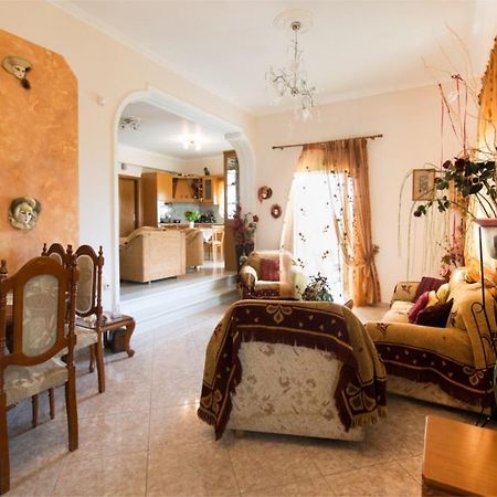 Villa Sotiris Kíssamos Exteriör bild